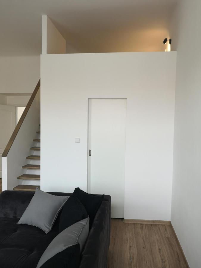 Fine Apartment In Centrum Of Slany With Aircondition Exteriör bild
